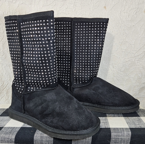 Silver Dew Shoes - Silver Dew Women's Jessica-02 Studded Boots